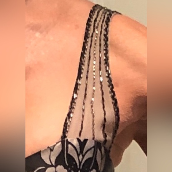 Nanette Lepore beaded damask cocktail dress.  Size 2 - Picture 3 of 5